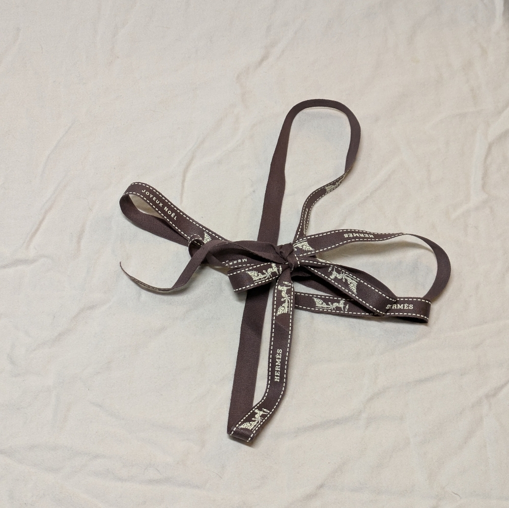Authentic Hermes Gift Ribbon - Picture 2 of 3